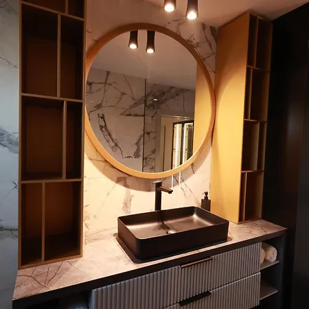 아파트 Luxury Apartment-tirana *