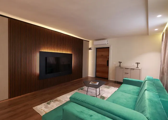 Luxury Apartment-tirana 아파트 티라나